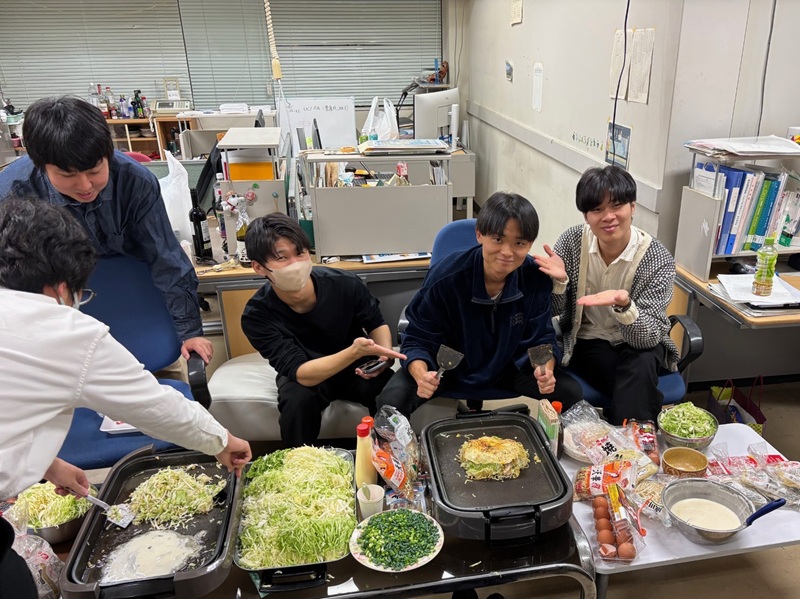 恒例のお好み焼き